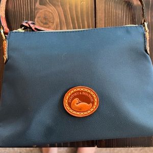 Dooney & Bourke crossbody bag